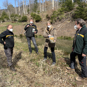 v.l.n.r. Revierleiter Winfried Seitz, Naturparkgeschäftsführer Mathias Allgäuer, Naturparkvorsitzende Dr. Anja Peck, Forstamtsleiter (LRA Böblingen) Reinhold Kratzer